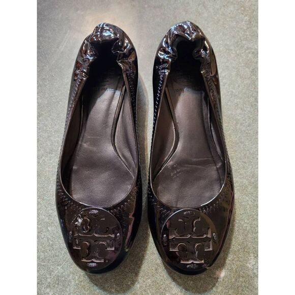Tory Burch Reva Black Patent Leather Ballet Flats sz 7 - Picture 1 of 4